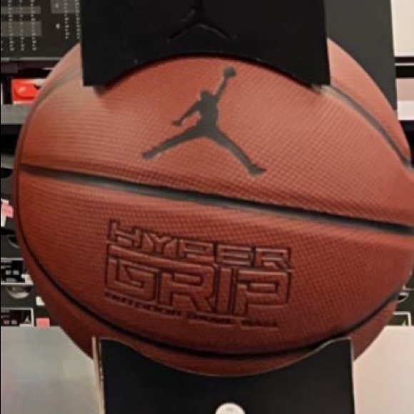 Jordan Basketball (brown) Size: Full - Picture 4 of 4